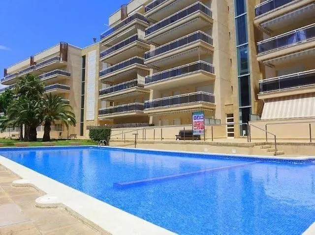 Appartement APPART STANDING 2 chambres 2SDB clim PISCINE PARKING WIFI TERRASSE 21m2 LOCAL VELO Port-Aventura, plage, centre Salou Espagne